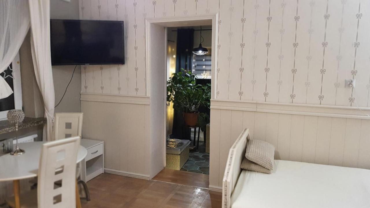 Stara Szkola W Weremowicach Apartment Weremowice Exterior foto