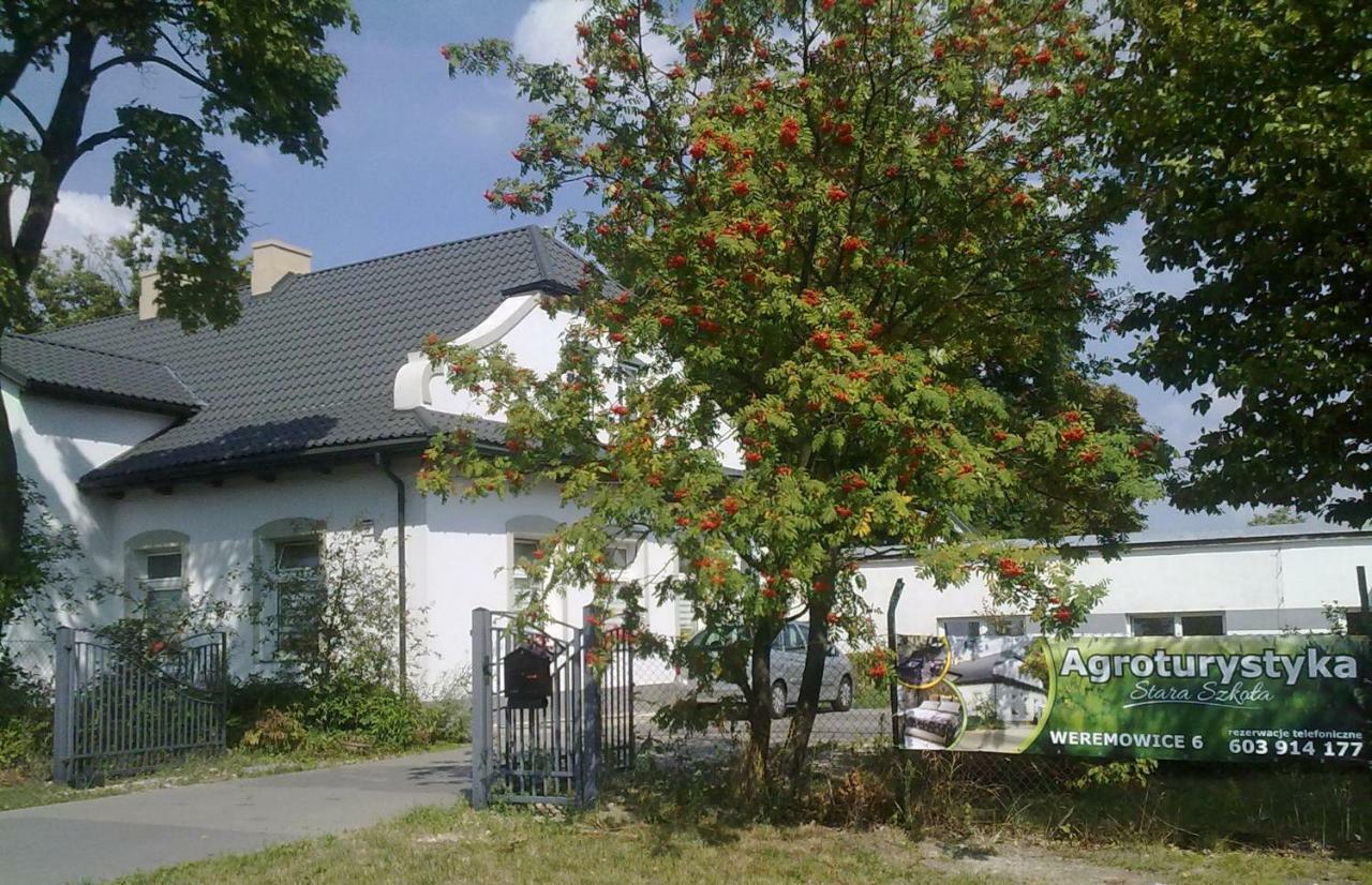 Stara Szkola W Weremowicach Apartment Weremowice Exterior foto